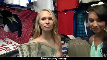 Amateur hottie takes cash for public sex 2