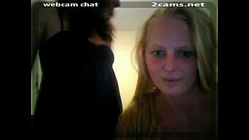 2 heiße Ärsche vor der Webcam chat291129