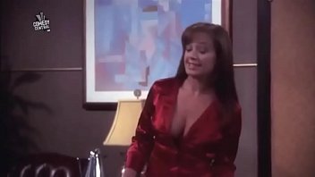 Leah Remini - Boobs & Ass HD (King of Queens montage)