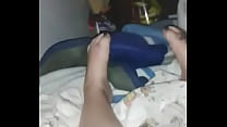 piedi di fidanzata masturbazione