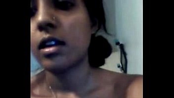 Wet Pussy tropft sexuellen Saft auf Dildo Masturbation - Indian Porn Videos