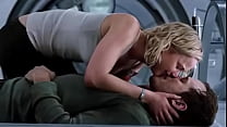 Jennifer Lawrence tous passagers nus et scènes chaudes HD