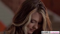 Babes - With The Flow mit Michele Monroe als Clip