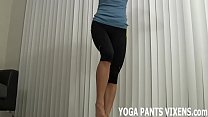 I know how good I look in these yoga pants JOI