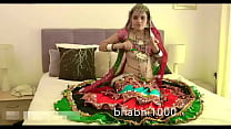 Gujarati Indian College Babe Jasmine Mathur Garba Danza y muestra Bobbs