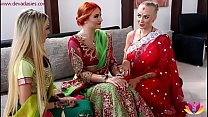 結婚式前のインドの花嫁の儀式
