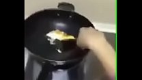 Follar mientras cocinas