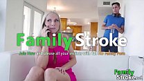 本当のMOMには息子のDoggystyleが必要：Full Vids FamilyStroke.net