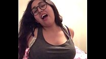 Mexicaine enceinte mignonne, se masturber.