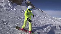 4K Public Cumshot auf den Mund im Skilift Teil 1, 2