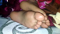 feet of my step cousin part.1