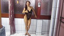 THE GODDESS TRAINS IN TRANSPARENCY IN THE SAUNA