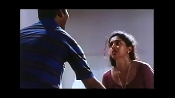 Sexo hardcore em cinema indiano com seu servo