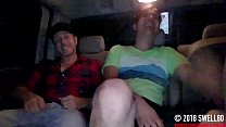 Прямой d. латиноамериканец соглашается дрочить до порно в моем грузовике