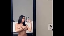 Slut envoie une vidéo à son petit ami et la publie