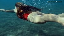 Underwatershow erotic young models in water