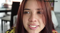 La modella colombiana in webcam ci racconta la sua fantasia sessuale e poi si masturba intensamente