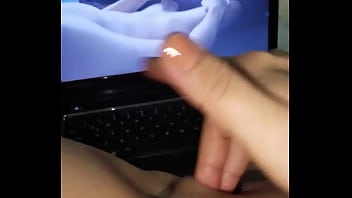 I love masturbating watching men and reacting to their videos, Spanish audio