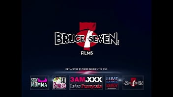 BRUCE SEVEN - Butt Slammers - Ariana, Careena Collins, Jill Kelly and Shelby Stevens
