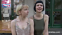 Diese Berlinerinnen bereiten sich auf leidenschaftlichen Sex vor