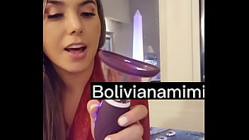 Masturbieren mit einem Fotzensauger vor dem Obelisken in Buenos Aires.... Link im Video