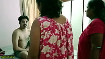Desi bhabhi e sua sorella hanno beccato devor masturbarsi! Sesso XXX indiano