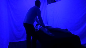Massagem Gigi Breeze Blacklight ESQUERDA 2