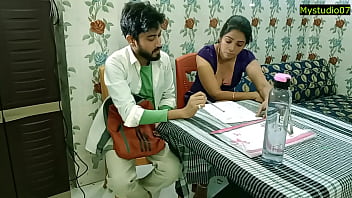 Indische schöne Frau und Student heißen Sex !! Neuester heißer Sex