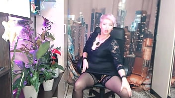 Today, the mature AimeeParadise has a tough client in a private show... All her holes are waiting for cruel tests!
