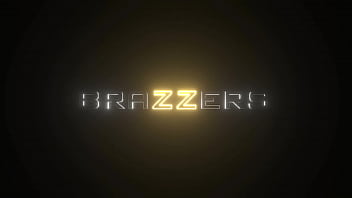 Flicks, Analficks und Popcorn-Cumshots - Tina Fire / Brazzers / Stream voll von www.brazzers.promo/pop