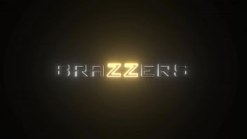 All Natural Access - Lady Lyne / Brazzers / flux complet de www.brazzers.promo/all