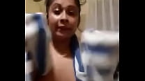 Meine indische Freundin badet Teil 2