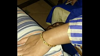 INDIA Tía Citas sexuales Candle Light CENA con Indian Kerala BBC Mallu trío en Resort