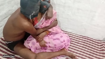 Indiano Bhabhi ottiene una scopata hardcore || Gola profonda indiana Hardcore cazzo e succhia