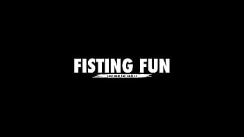 Fisting Fun Advanced, Rebecca Black & Stacy Bloom, Anal Fisting, Deep Fisting, Rau, Big Gapes, ButtRose, Real Orgasm FF006