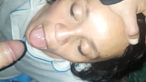摩洛伊斯兰解放阵线继母被口交并射入她的嘴里