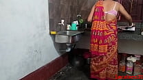 Red saree Kitchen Sex In Sonali (Vidéo officielle de Localsex31)