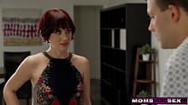 Lily Larimar chiede a Jessica Ryan: "Aspetta cosa? Vuoi che lo masturbi?" -S15:E3