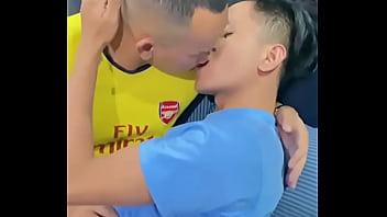 Gymbigdick-Asian boy loves sucking husband's boss cock and swallow every drop of cum