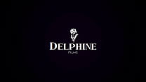 Delphine Films - いたずらなブルネットのアレックス・コールが巨乳の隣人レクシー・ルナを歓迎