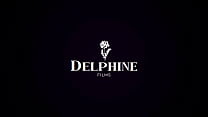 Delphine Animals - Professora excitada Alina Ali trai o marido com a aluna