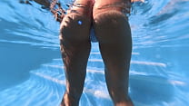 Gina pool booty