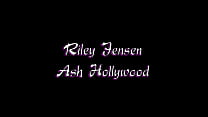 Ash Hollywood und Riley Jensen beim lesbischen Sexspielzeug-Sexspiel