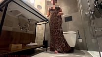 studentessa formosa in abito sexy leo scopata in bagno, projectfundiary