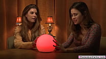 Lesbian fortune teller tricking then pussy licking client