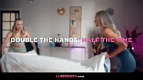 Lésbica quente trio massagem pornô