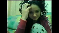 Claudia from GALATI does striptease on the web